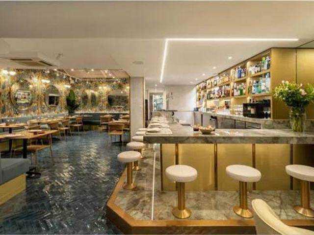 Local Comercial en alquiler en Castilla, Madrid