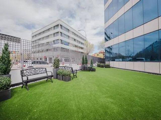 Local Comercial en alquiler en Simancas, Madrid