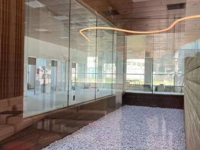 Local Comercial en alquiler en Simancas, Madrid