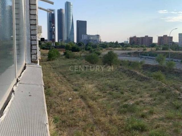 Local Comercial en alquiler en Valverde, Madrid