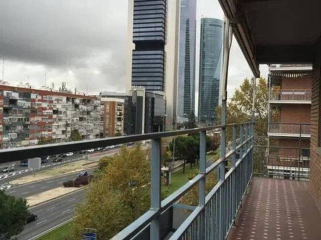 Local Comercial en alquiler en Castilla, Madrid