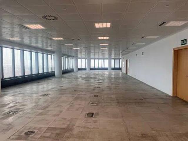 Local Comercial en alquiler en Castilla, Madrid