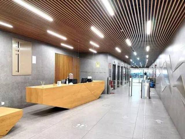 Local Comercial en alquiler en Castilla, Madrid