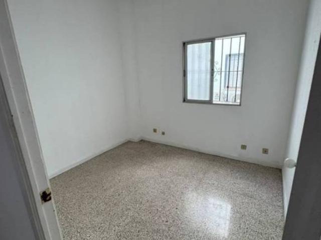 Local Comercial en alquiler en Mairena Del Alcor, Andalucía