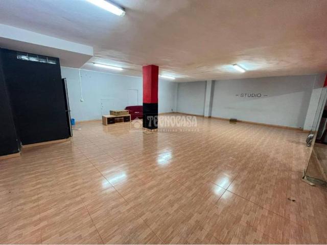 Local Comercial en alquiler en Mairena Del Aljarafe, Andalucía