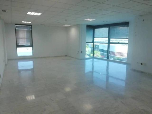 Local Comercial en alquiler en Mairena Del Aljarafe, Andalucía