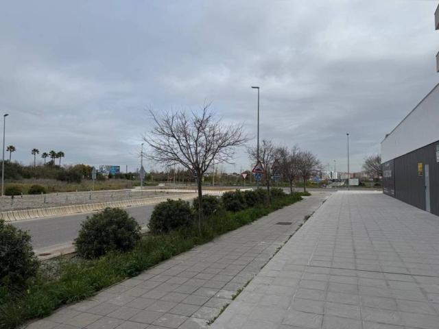 Local Comercial en alquiler en Mairena Del Aljarafe