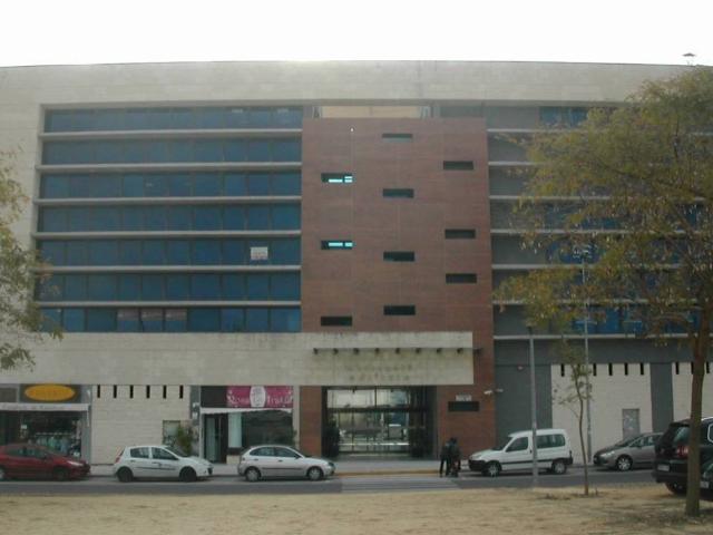 Local Comercial en alquiler en Mairena Del Aljarafe, Andalucía