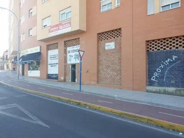 Local Comercial en alquiler en Mairena Del Aljarafe, Andalucía