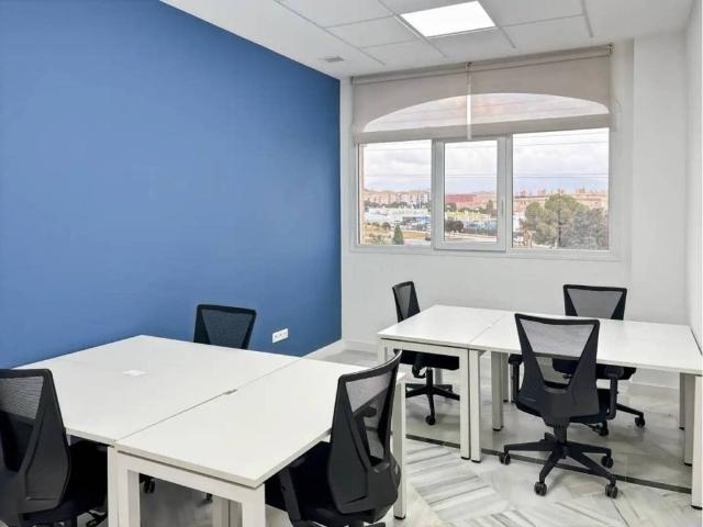 Local Comercial en alquiler en Cruz de Humilladero, Málaga-Costa del Sol