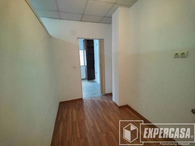 Local Comercial en alquiler en Manises, Valencia