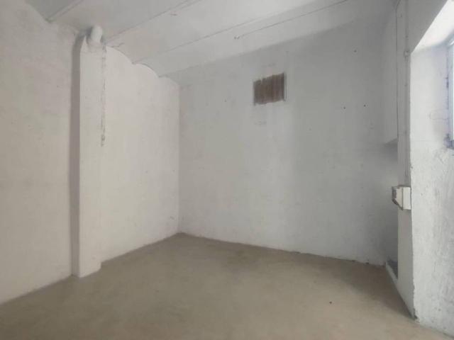 Local Comercial en alquiler en Bages, Catalunya