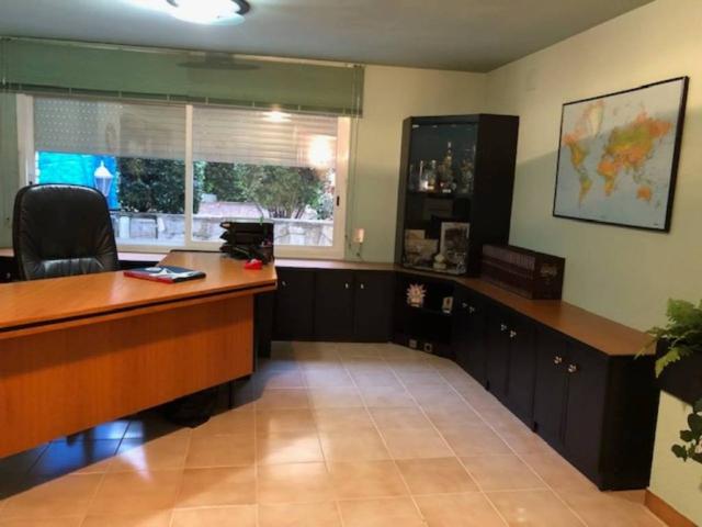 Local Comercial en alquiler en Bages, Catalunya
