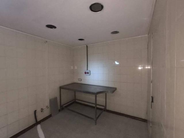 Local Comercial en alquiler en Bages, Catalunya