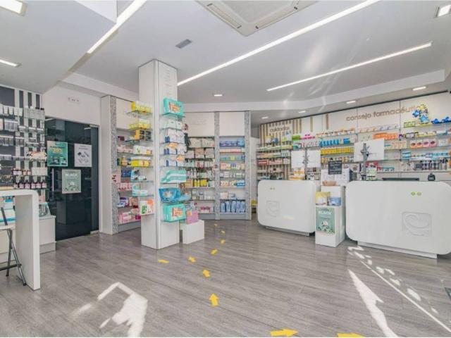Local Comercial en alquiler en Comarca de la Vega de Granada, Andalucía
