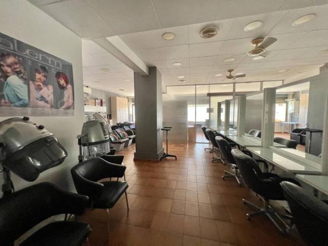 Local Comercial en alquiler en Baix Llobregat, Catalunya