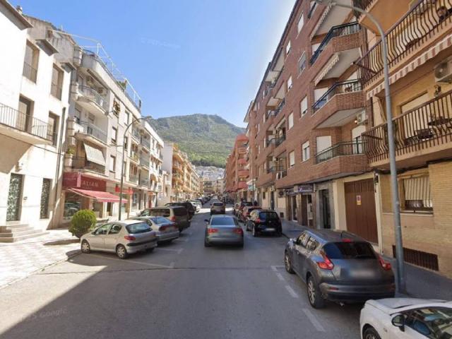 Local Comercial en alquiler en Martos, Andalucía