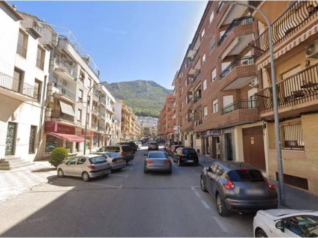 Local Comercial en alquiler en Martos, Andalucía