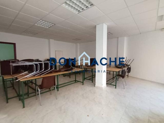 Local Comercial en alquiler en Mérida, Extremadura