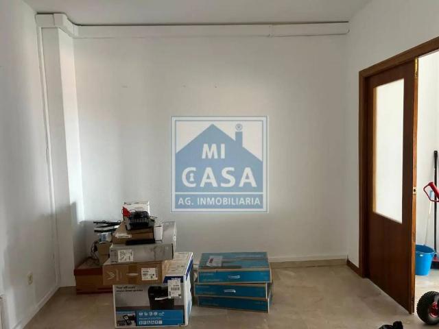 Local Comercial en alquiler en Mérida, Extremadura