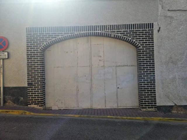 Local Comercial en alquiler en Mondéjar, Castilla-La Mancha