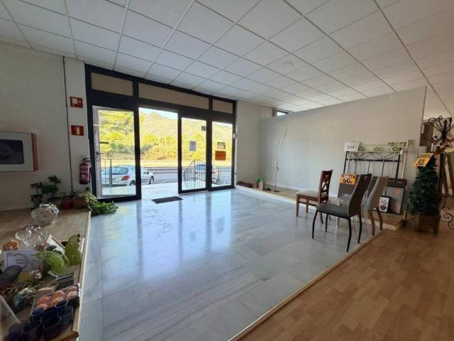 Local Comercial en alquiler en Muro de Alcoy, Alacant / Alicante