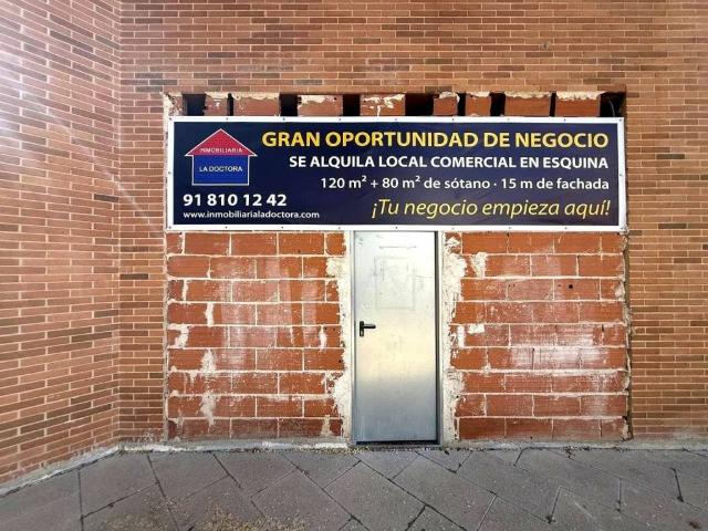 Local Comercial en alquiler en Navalcarnero, Madrid