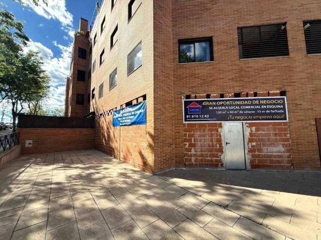 Local Comercial en alquiler en Navalcarnero, Madrid
