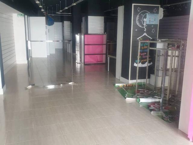 Local Comercial en alquiler en La Axarquía, Andalucía