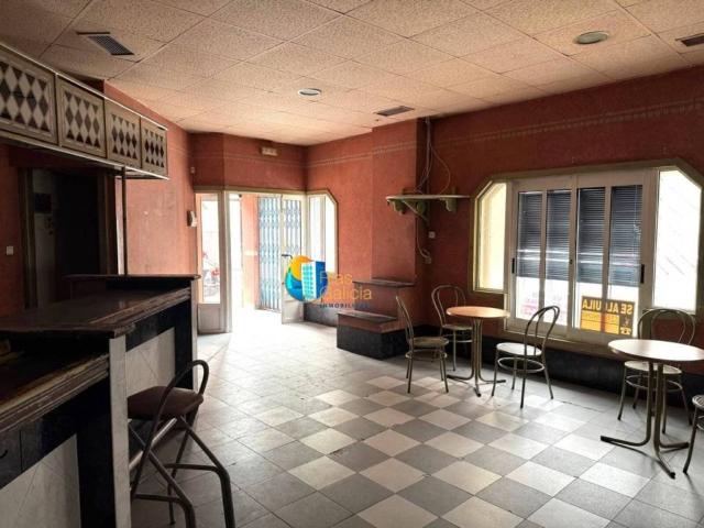 Local Comercial en alquiler en Noia