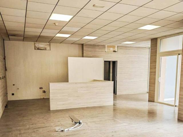 Local Comercial en alquiler en Baix Llobregat, Catalunya