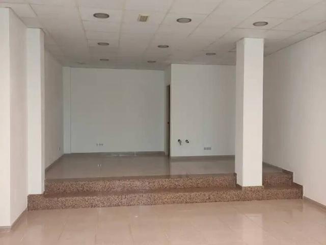 Local Comercial en alquiler en Sant Cristòfol, Garrotxa