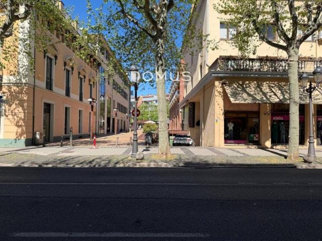 Local Comercial en alquiler en Garrotxa, Catalunya