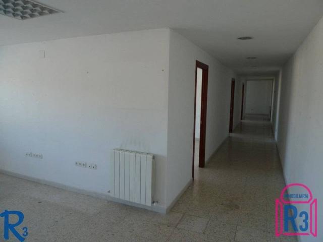 Local Comercial en alquiler en Onzonilla, Castilla y León