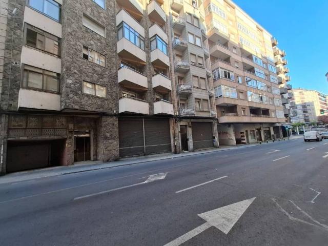 Local Comercial en alquiler en Ourense, A Carballeira