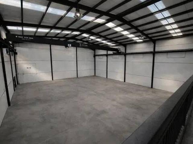 Local Comercial en alquiler en Palma Del Río, Andalucía