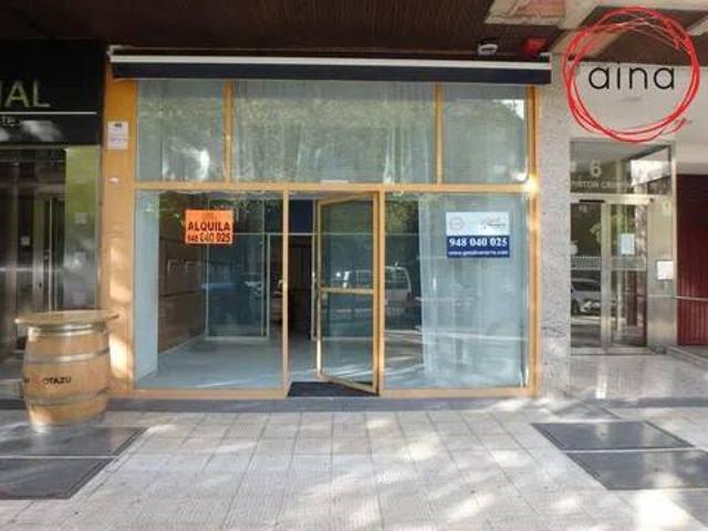 Local Comercial en alquiler en Iturrama, Iruñerria