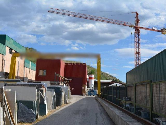 Local Comercial en alquiler en Paracuellos De Jarama