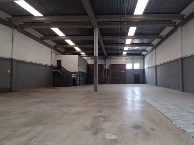 Local Comercial en alquiler en l'Eixample de Parets, Vallès Oriental