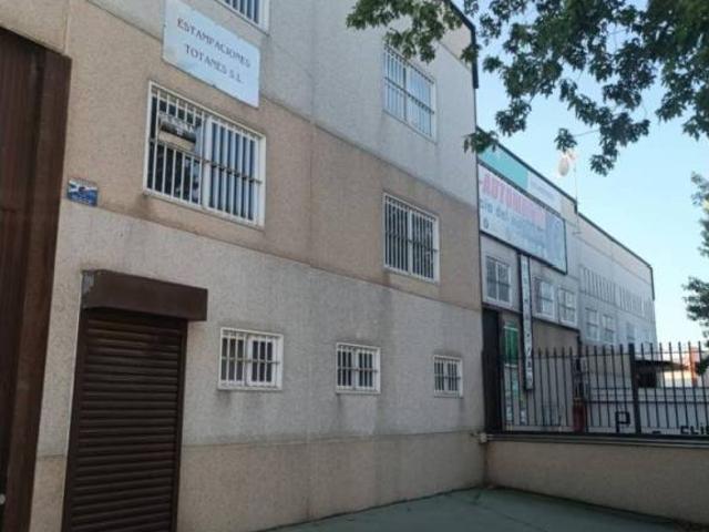 Local Comercial en alquiler en Parla, Madrid