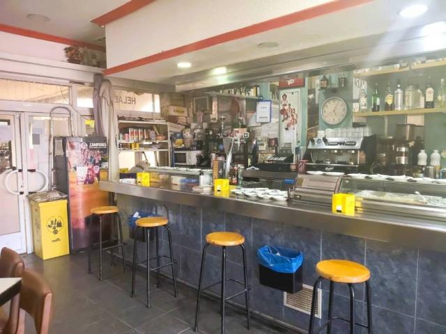 Local Comercial en alquiler en Parla, Madrid