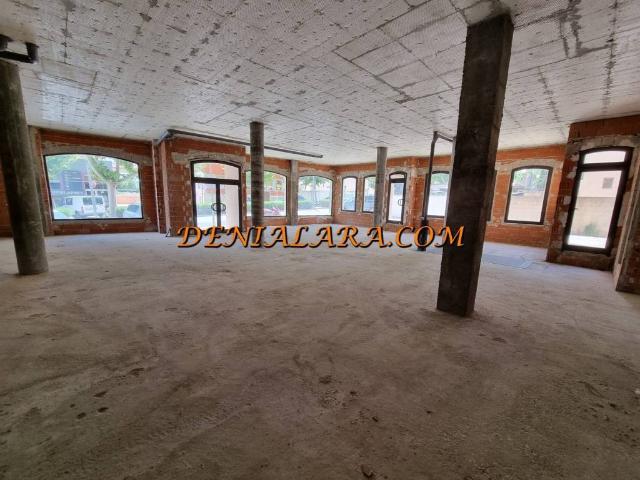 Local Comercial en alquiler en Pedreguer
