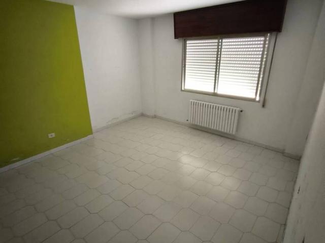 Local Comercial en alquiler en Ponteareas