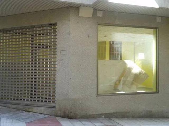 Local Comercial en alquiler en Campolongo, Pontevedra
