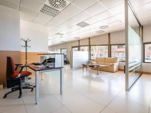 Local Comercial en alquiler en Distrito Municipal I (sin urbanizaciones), Pozuelo De Alarcón