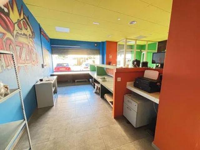 Local Comercial en alquiler en l'Horta Nord, Valencia