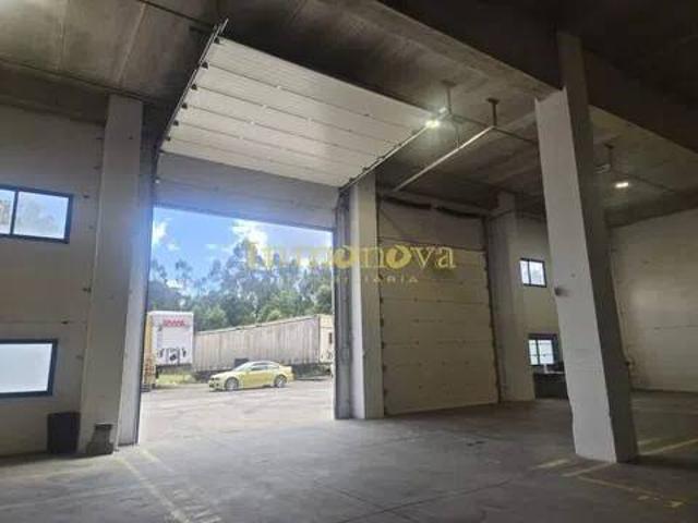 Local Comercial en alquiler en Saxamonde, Vigo