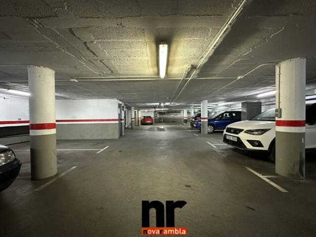 Local Comercial en alquiler en Ripollet, Barcelona