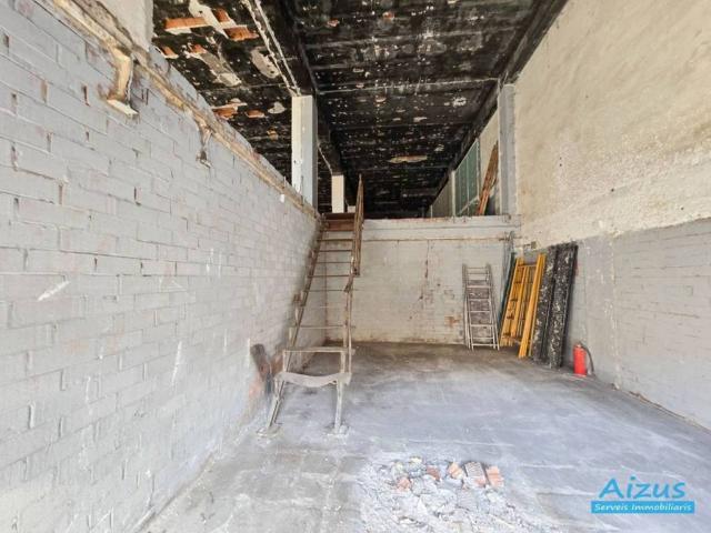 Local Comercial en alquiler en Ripollet, Barcelona