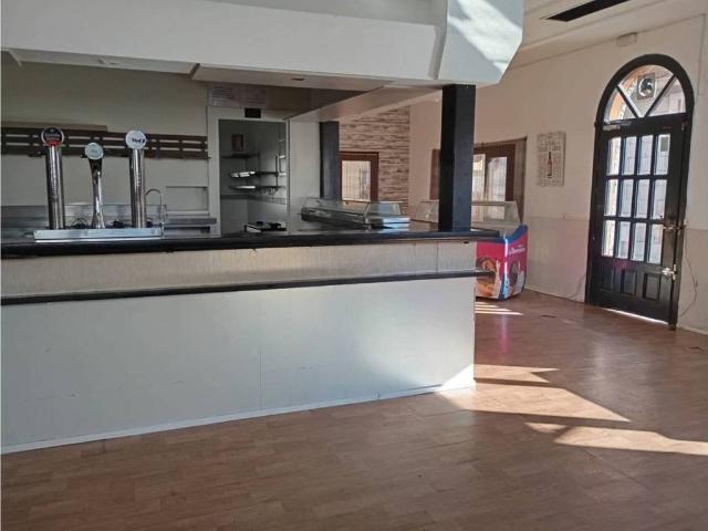 Local Comercial en alquiler en Robledo De Chavela, Madrid